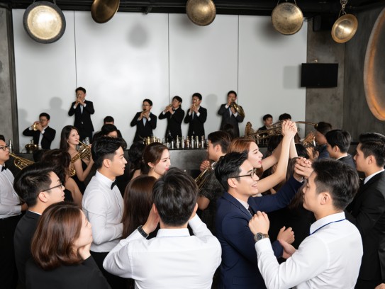 金鼓齐鸣交响，深度解析成语组词中的文化韵味与独特魅力
