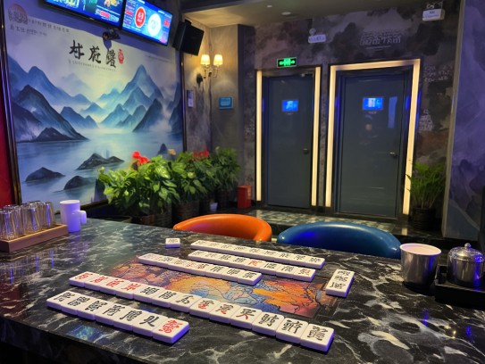 成语组词新潮，遍地开花现象解析与应用实例