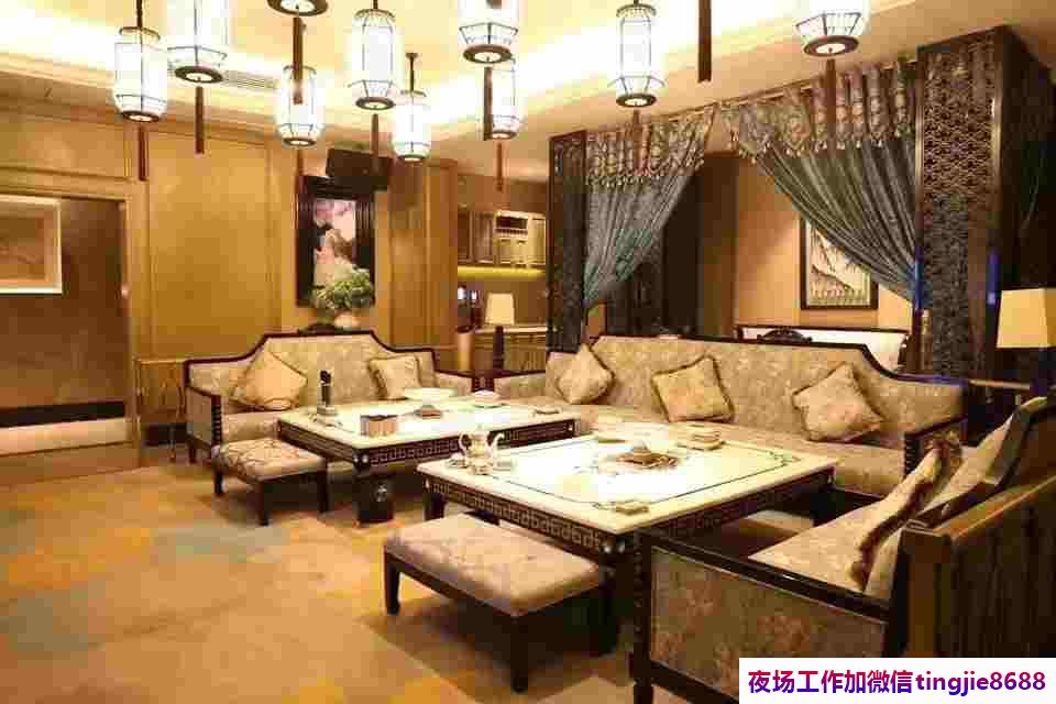 新乡20.夜场KTV招聘佳丽模特排名发布.展现你的自信魅力.新乡高端酒吧招募佳丽——捷报频传！现场招聘会捷足先登，成功者皆有非凡能力